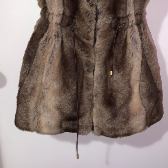 Ellen Tracy Brown Faux Fur Vest with Drawstrings XS - Picture 5 of 9